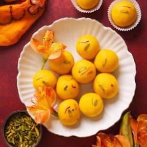 Fine Boondi Laddu (Sanna Poosa Laddu)